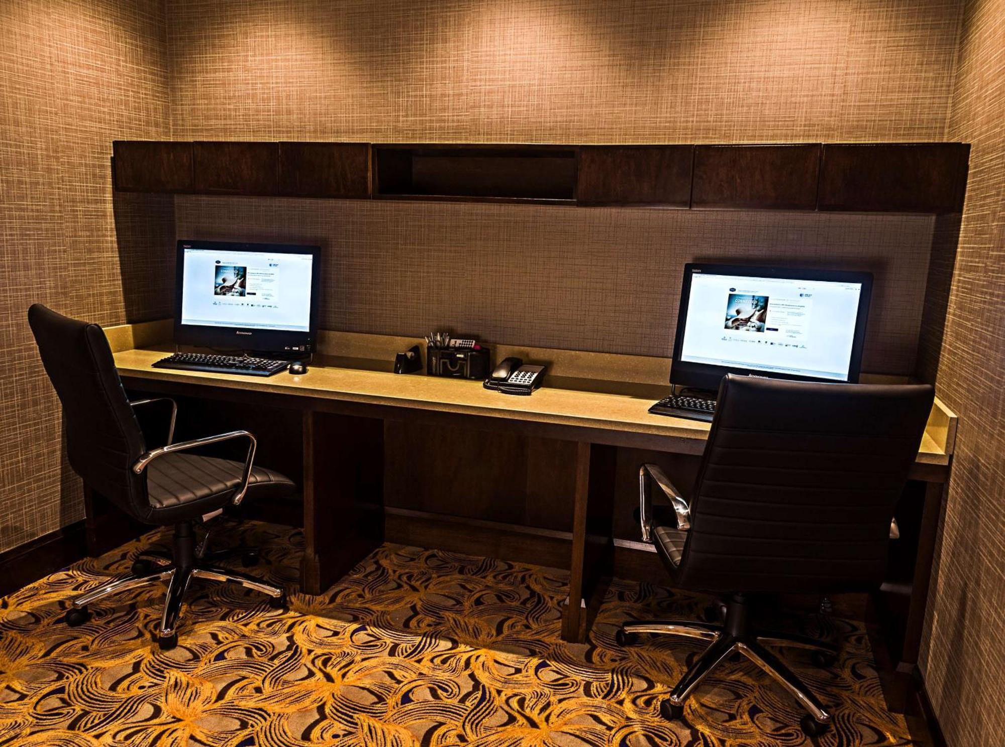 Hampton By Hilton Airport 3* Ottawa